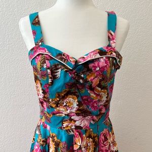 Floral Fit and Flare Pin Up Style Dress - Betty Paige Store LV